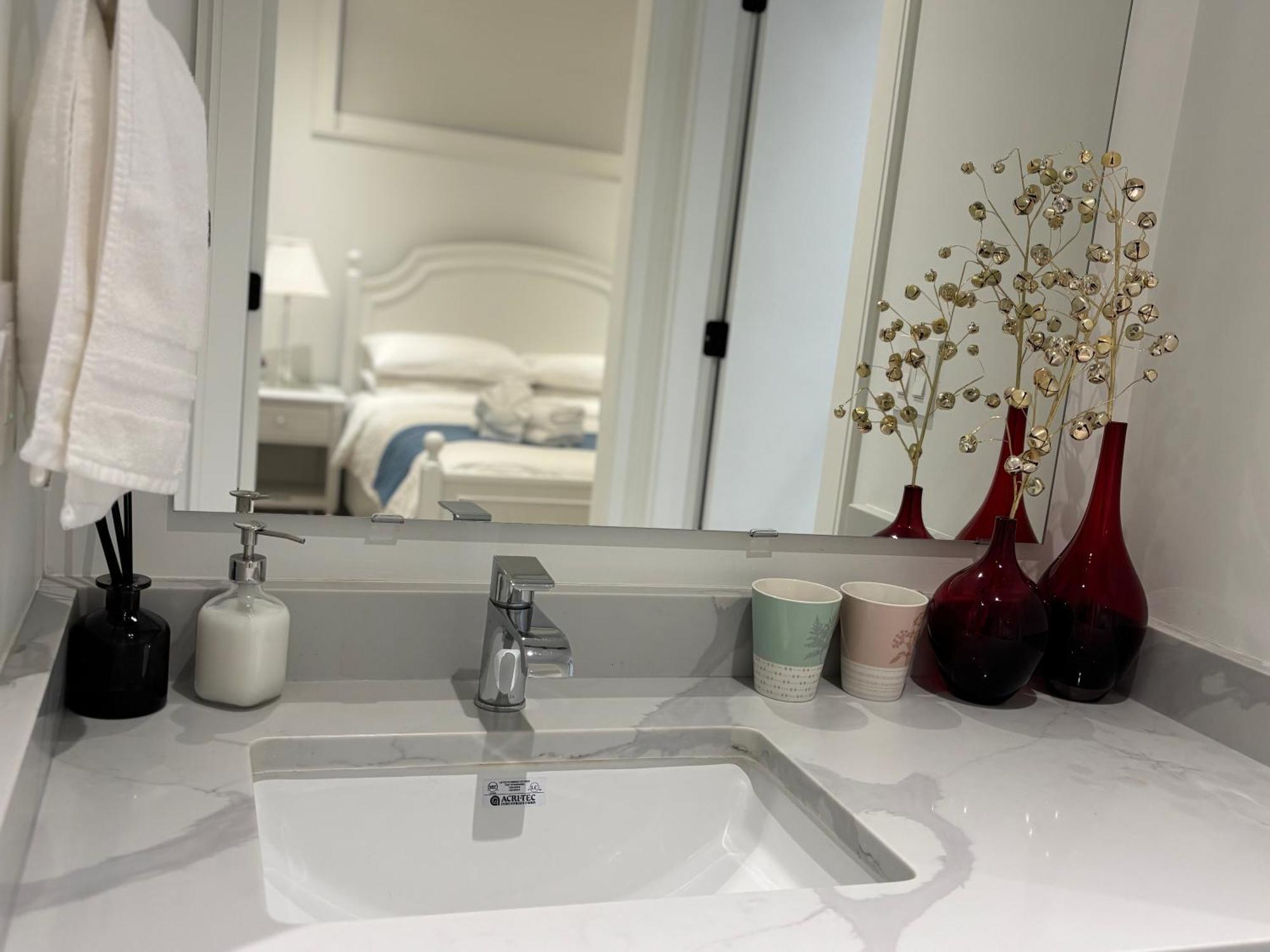 Cozy Family Suite In Vancouver Near Ubc Ngoại thất bức ảnh