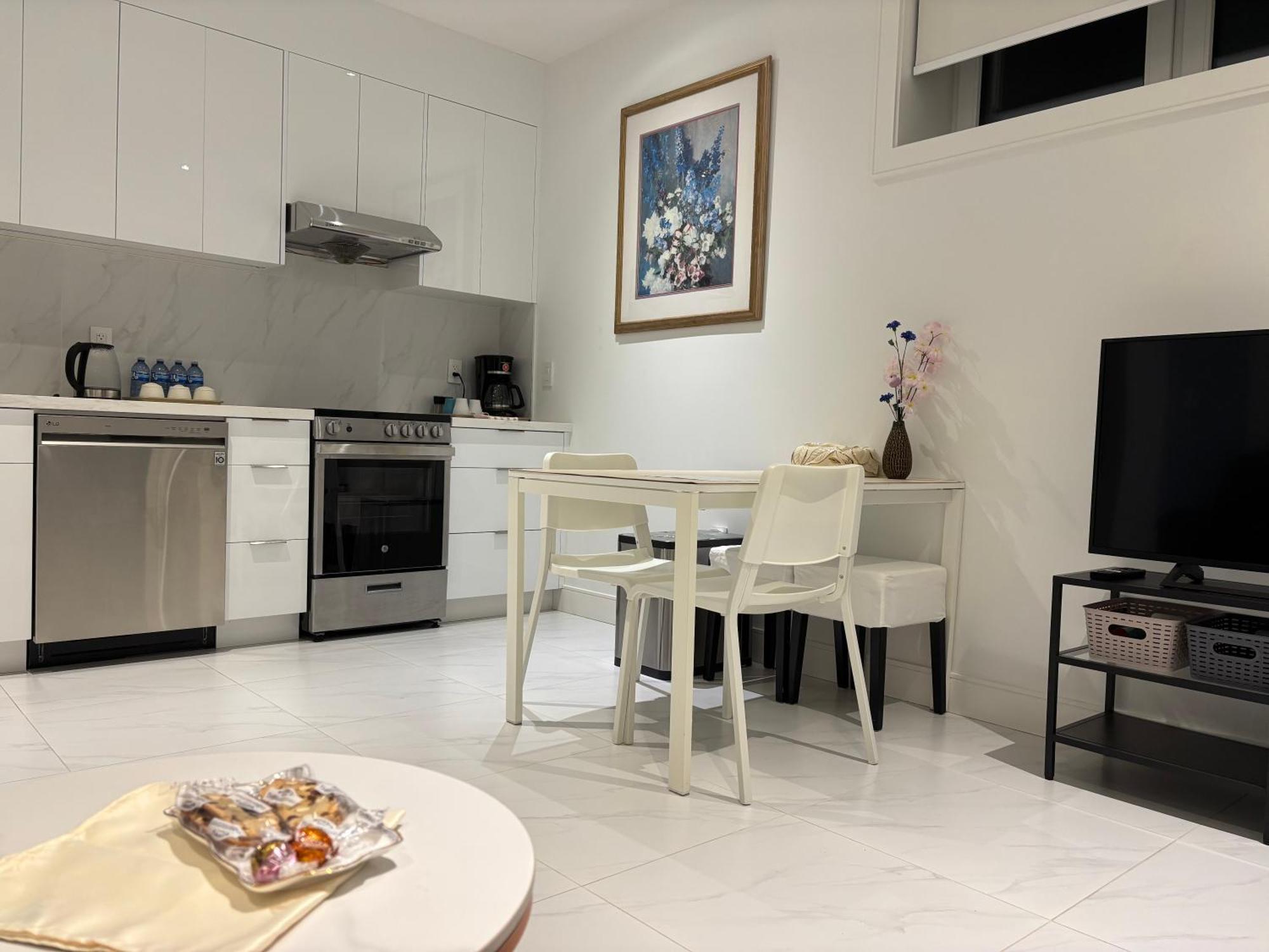 Cozy Family Suite In Vancouver Near Ubc Ngoại thất bức ảnh